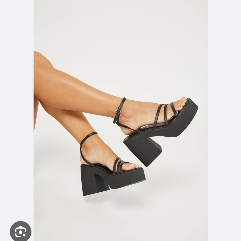 Windsor Smith Royalty Black Leather Sandal